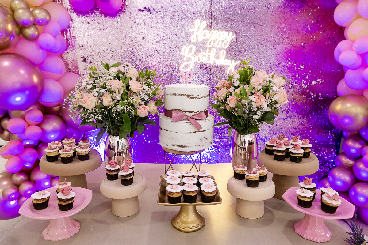 fotografias do aniversário de 10 anos da beatriz no salão de festas do prédio em santana zona norte de são paulo sp