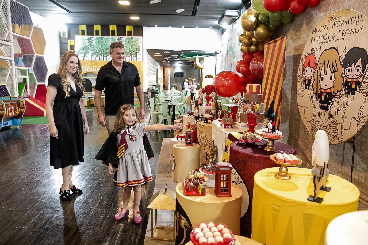 fotografias do aniversário de 5 anos da isabel com o tema harry potter no buffet atelie da vila localizado no bairro da vila olimpia zona sul de sao paulo sp