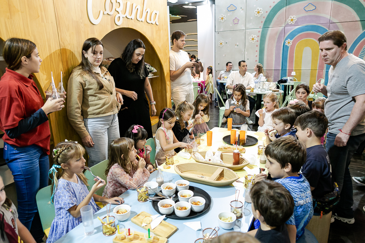 fotografias do aniversário de 5 anos da isabel com o tema harry potter no buffet atelie da vila localizado no bairro da vila olimpia zona sul de sao paulo sp