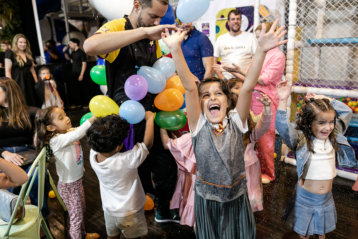 fotografias do aniversário de 5 anos da isabel com o tema harry potter no buffet atelie da vila localizado no bairro da vila olimpia zona sul de sao paulo sp