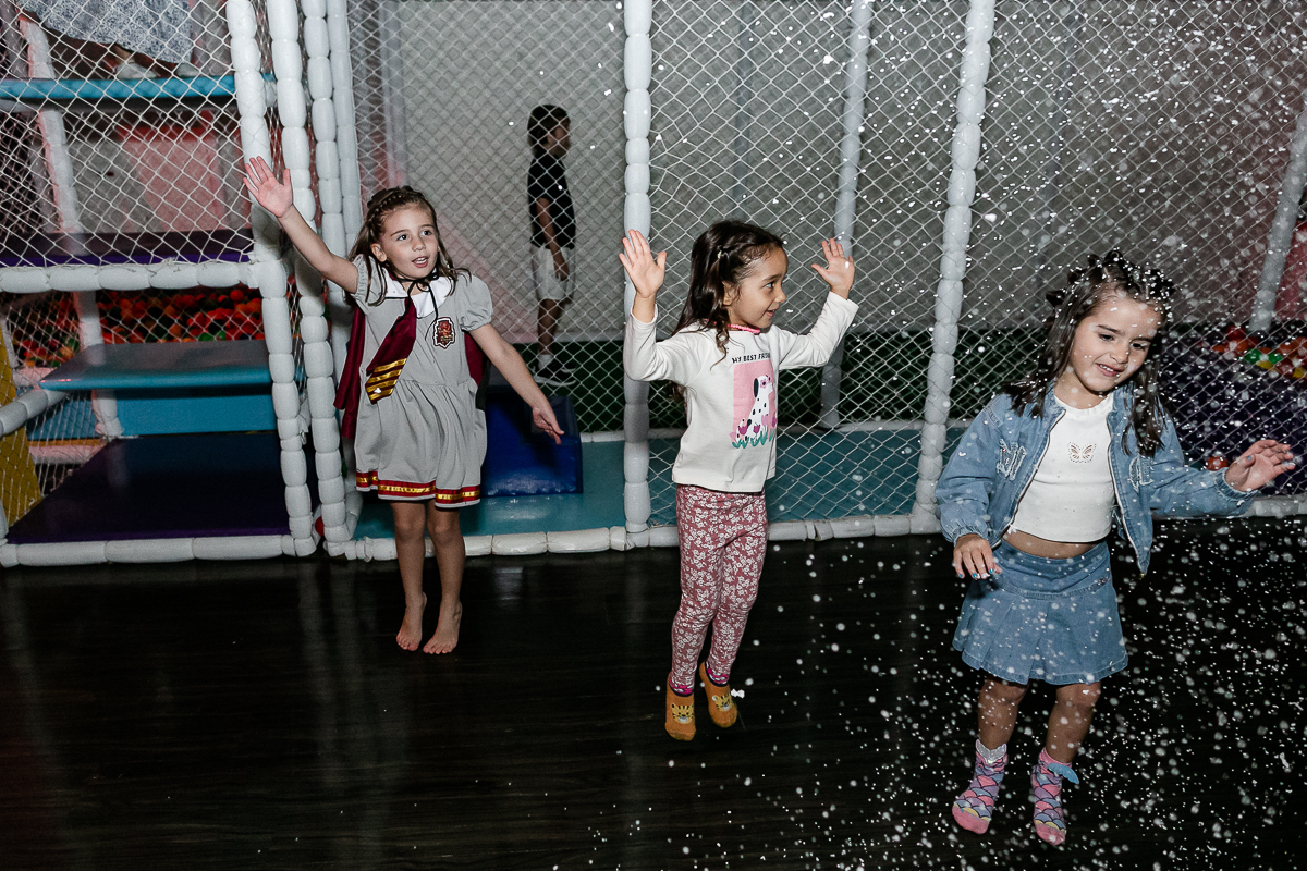 fotografias do aniversário de 5 anos da isabel com o tema harry potter no buffet atelie da vila localizado no bairro da vila olimpia zona sul de sao paulo sp