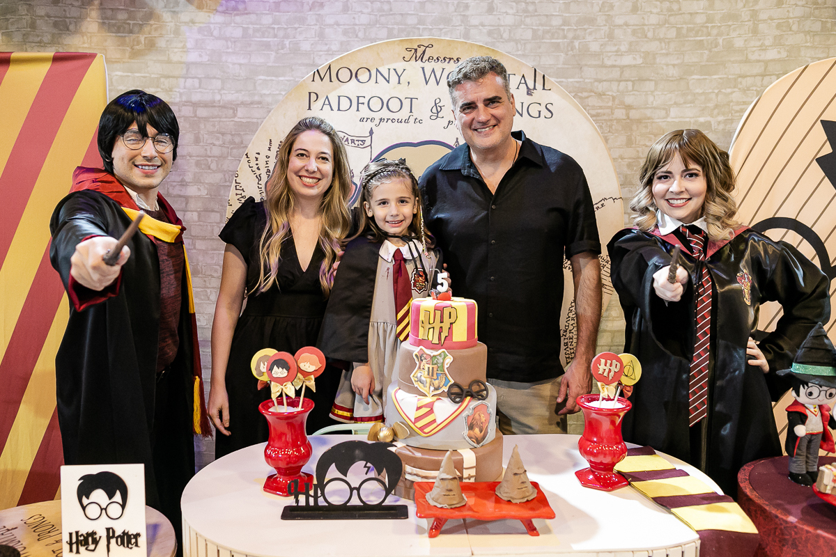 fotografias do aniversário de 5 anos da isabel com o tema harry potter no buffet atelie da vila localizado no bairro da vila olimpia zona sul de sao paulo sp