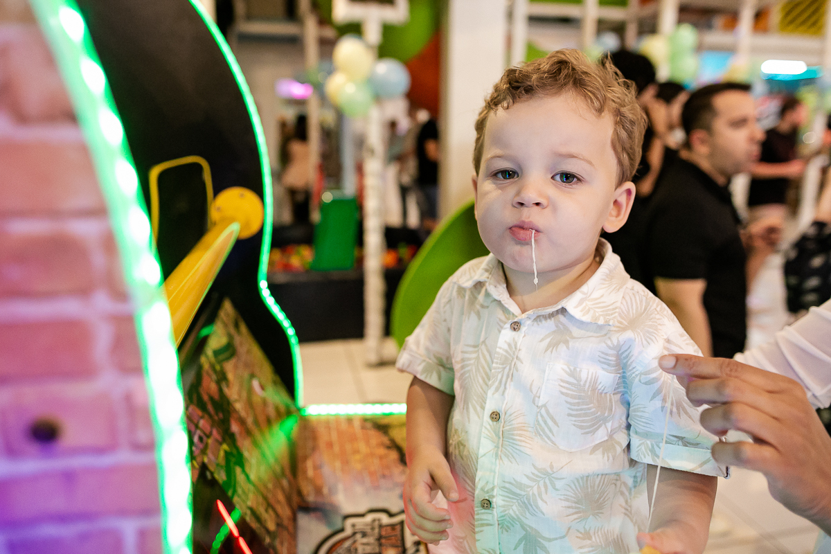 fotografias do aniversário de 2 anos do fernando com o tema fundo do mar no buffet bugui ugui localizado na vila mascote zona sul de sao paulo sp