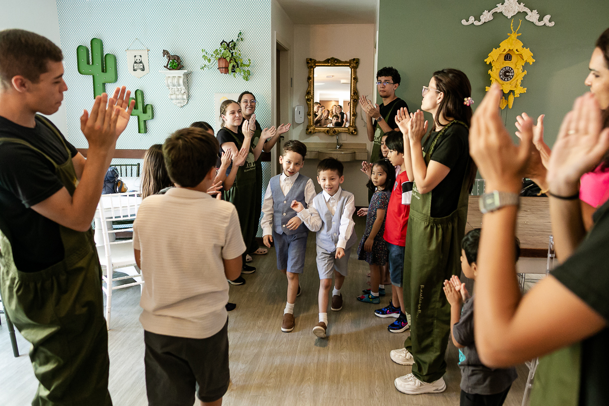 fotografias do aniversário de 7 anos do benny e do dan com o tema minecraft e hotwhells no buffet pimentas no reino em santo andre sao paulo sp