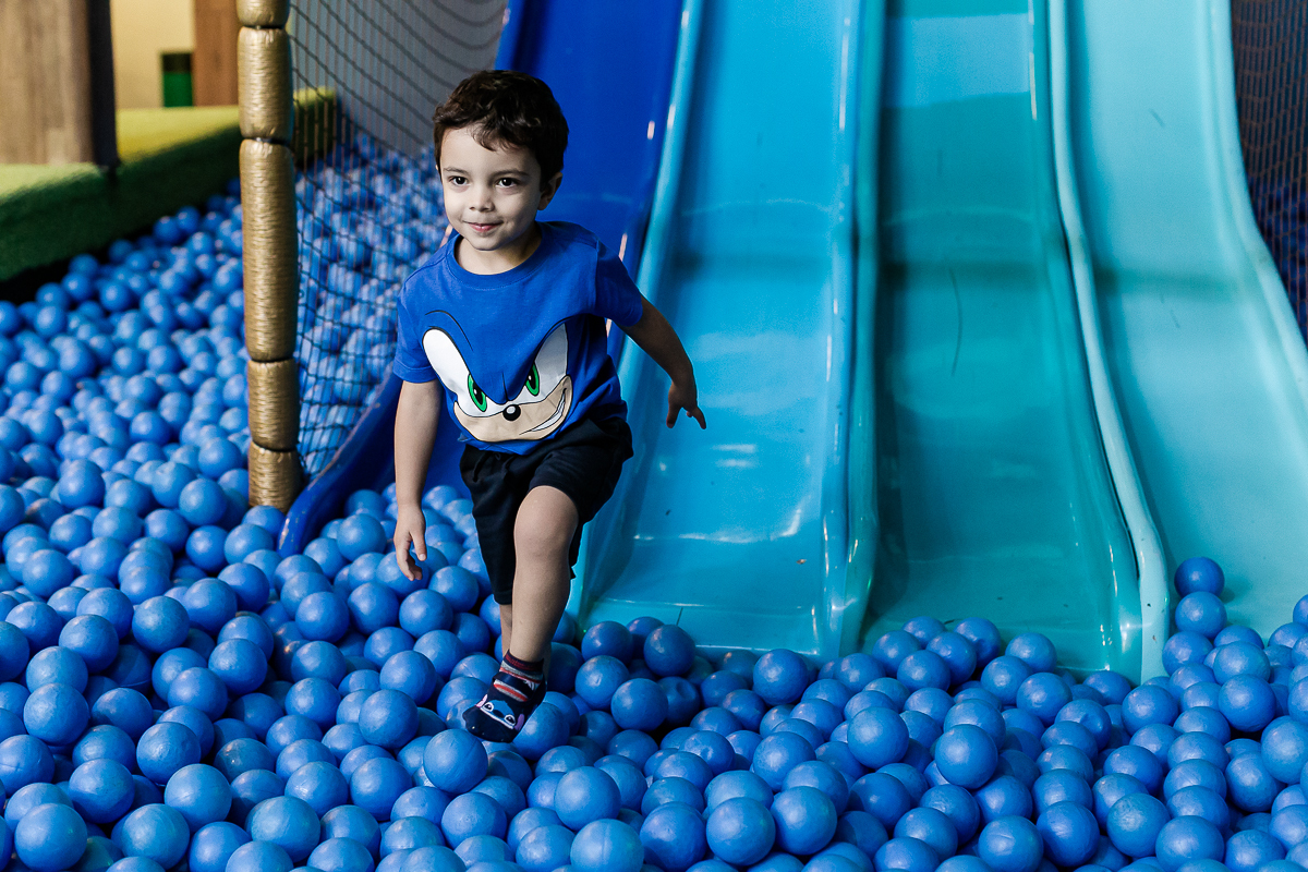 fotografias do aniversário de 4 anos do eduardo com o tema sonic no buffet espaço entre folhas em moema zona sul de sao paulo sp