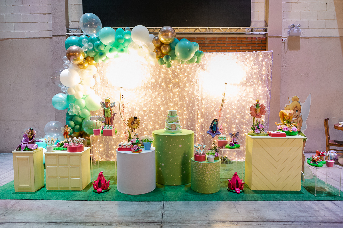 fotografias do aniversário de 5 anos da alice com o tema sininho no espaço dix localizado no campo belo zona sul de sao paulo sp