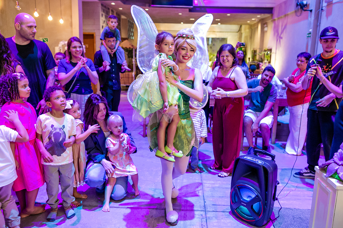 fotografias do aniversário de 5 anos da alice com o tema sininho no espaço dix localizado no campo belo zona sul de sao paulo sp