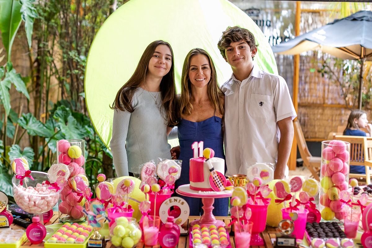 fotografias do aniversário de 11 anos da luiza com o tema beach tenis na arena jk calçadão no itaim bibi zona sul de sao paulo sp