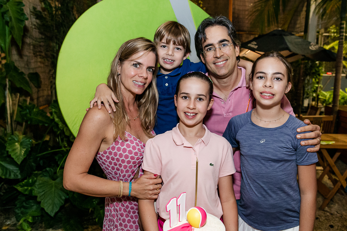 fotografias do aniversário de 11 anos da luiza com o tema beach tenis na arena jk calçadão no itaim bibi zona sul de sao paulo sp
