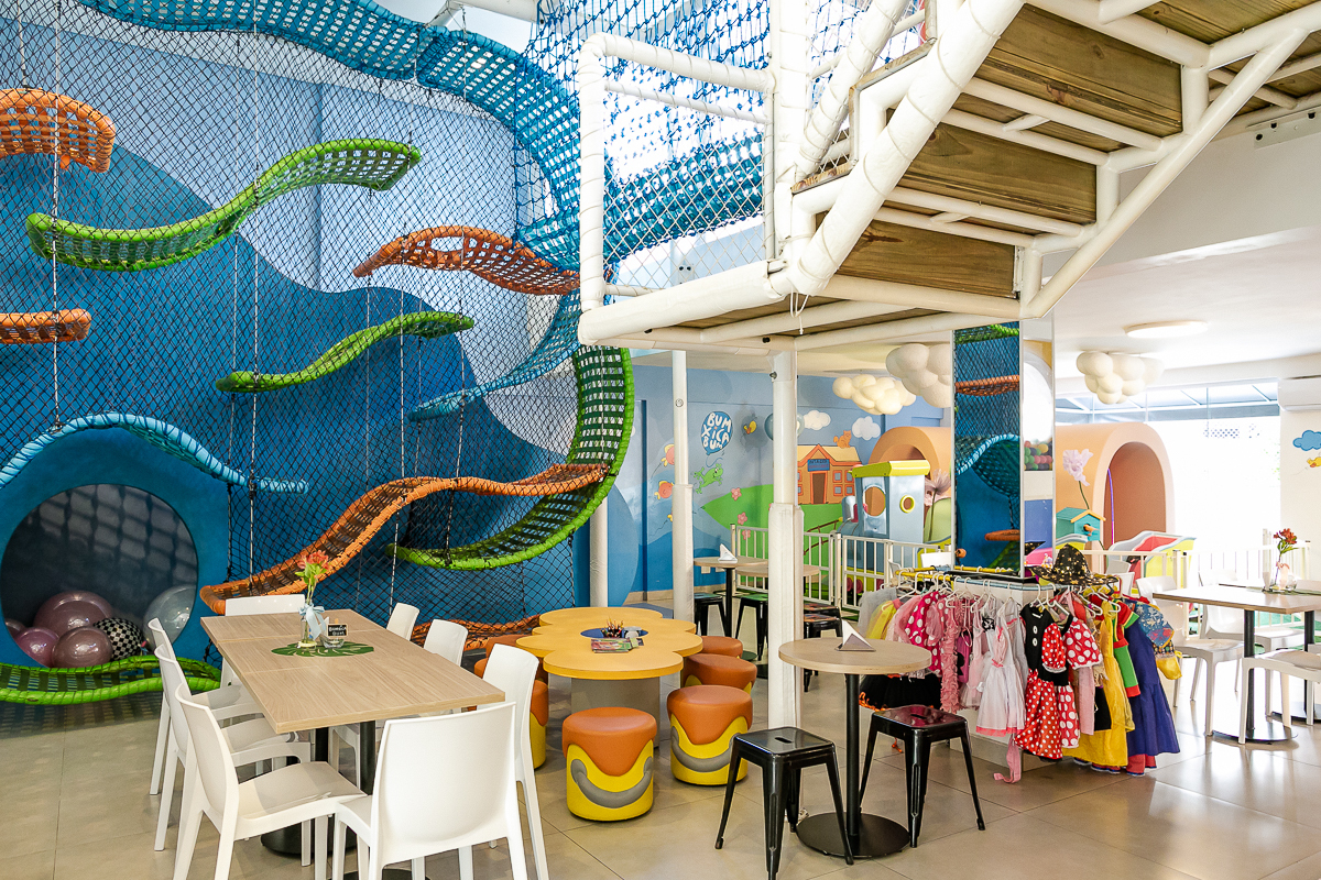 fotografias do aniversário de 4 anos da giulia e 8 anos da sofia com o tema unicornio no buffet espaço bumxicabum localizado em santana zona norte de sao paulo sp