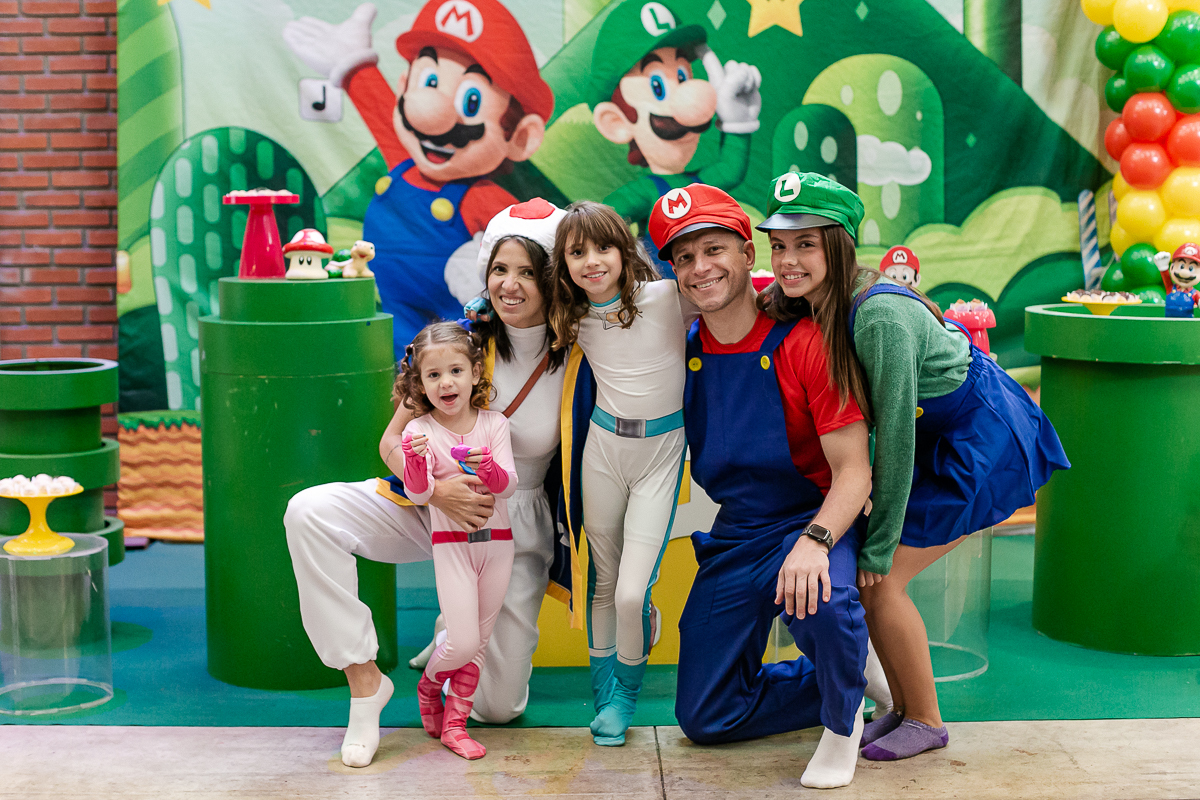 fotografias do aniversário de 8 anos da Melissa com o tema Marios Bross no buffet Espaço Dix localizado no bairro do campo belo zona sul de sao paulo sp