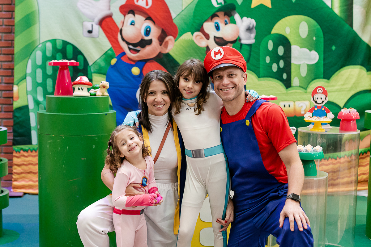 fotografias do aniversário de 8 anos da Melissa com o tema Marios Bross no buffet Espaço Dix localizado no bairro do campo belo zona sul de sao paulo sp