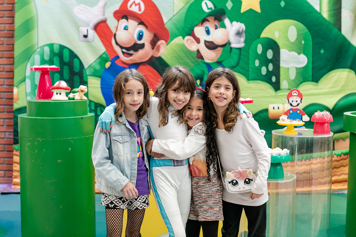 fotografias do aniversário de 8 anos da Melissa com o tema Marios Bross no buffet Espaço Dix localizado no bairro do campo belo zona sul de sao paulo sp