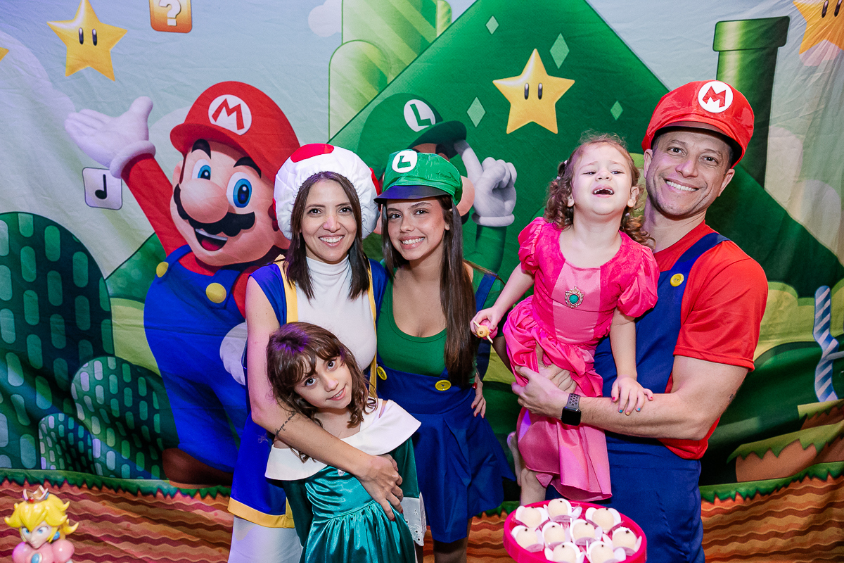 fotografias do aniversário de 8 anos da Melissa com o tema Marios Bross no buffet Espaço Dix localizado no bairro do campo belo zona sul de sao paulo sp