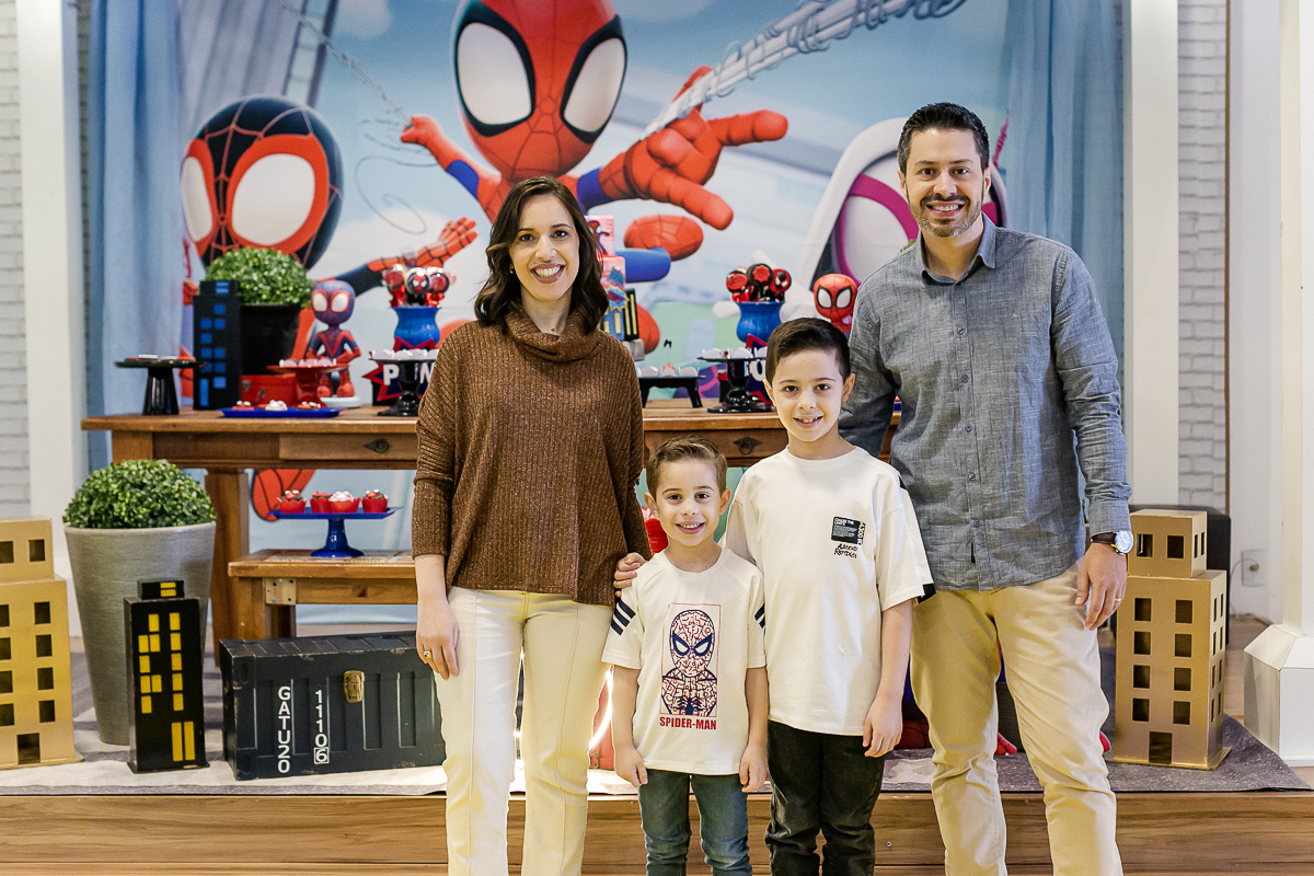 fotografias do aniversário de 5 anos do Daniel com o tema Homem Aranha no buffet Villa Pé de Marmelo no bairro da Mooca zona leste de são paulo sp