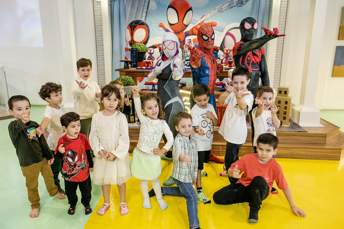 fotografias do aniversário de 5 anos do Daniel com o tema Homem Aranha no buffet Villa Pé de Marmelo no bairro da Mooca zona leste de são paulo sp