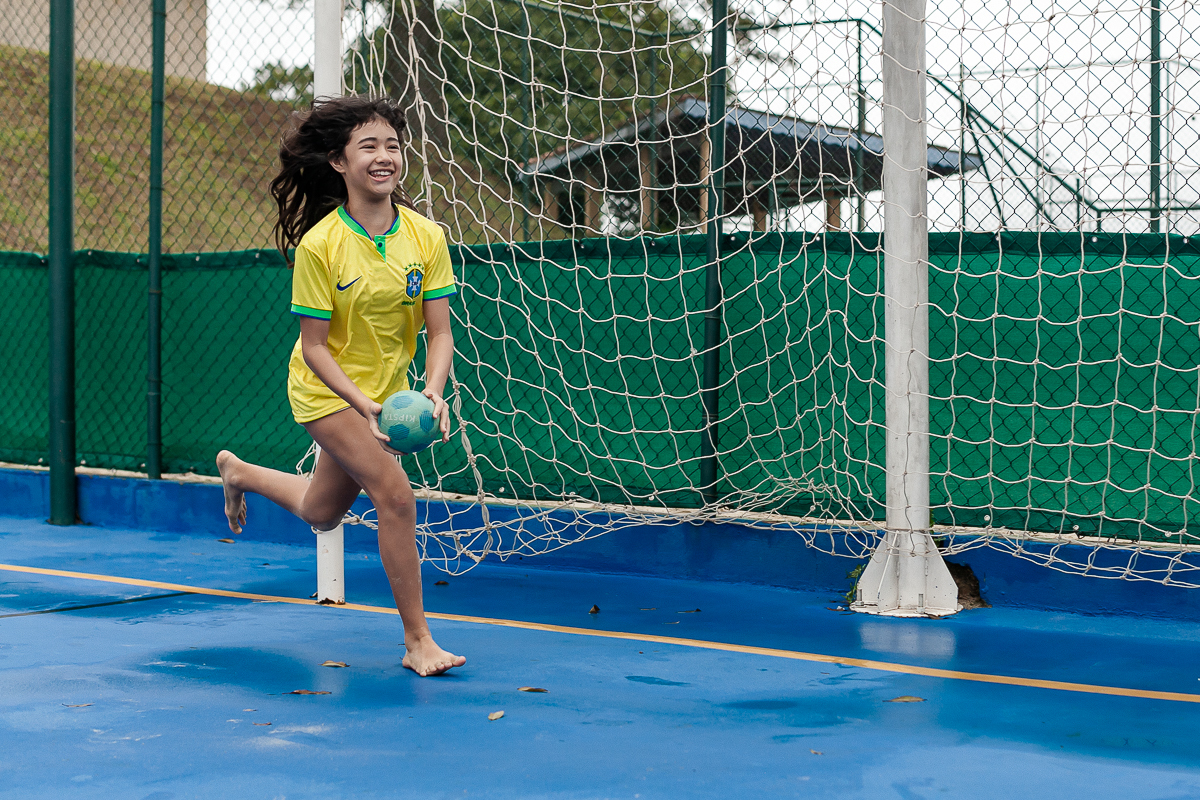 fotografias do aniversário de 11 anos da camilla com o tema strager things no quintal de casa no condominio kurumin em itu sp