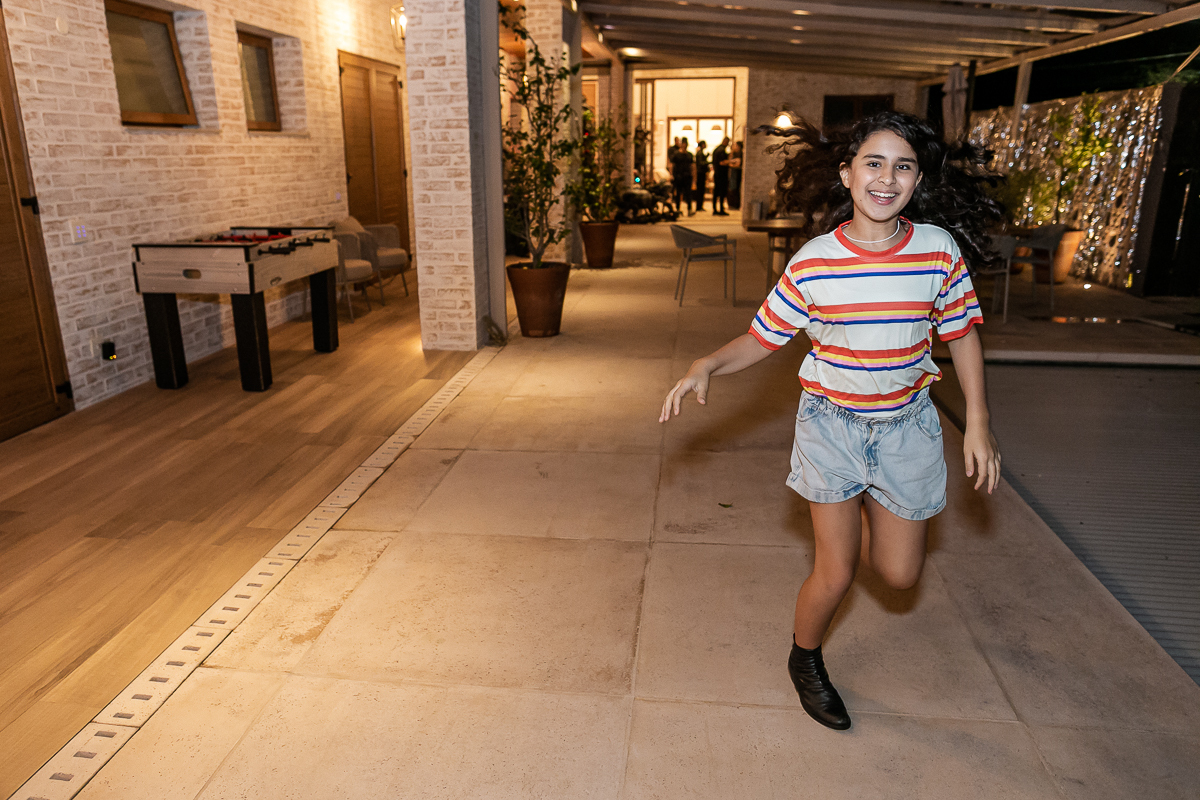 fotografias do aniversário de 11 anos da camilla com o tema strager things no quintal de casa no condominio kurumin em itu sp
