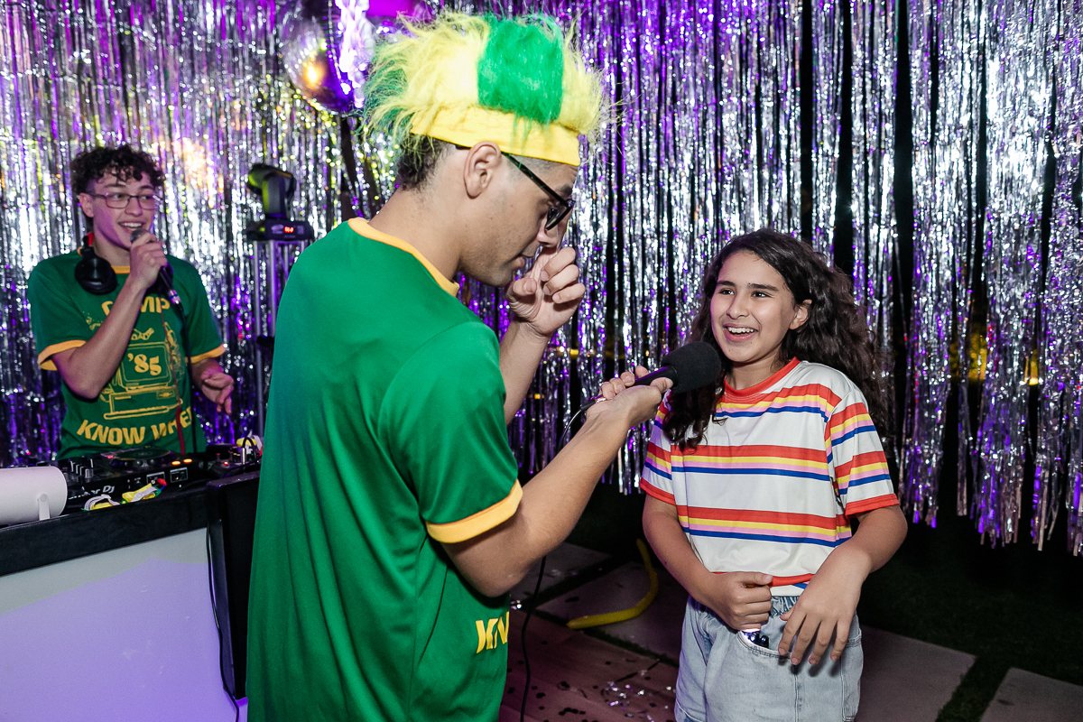fotografias do aniversário de 11 anos da camilla com o tema strager things no quintal de casa no condominio kurumin em itu sp