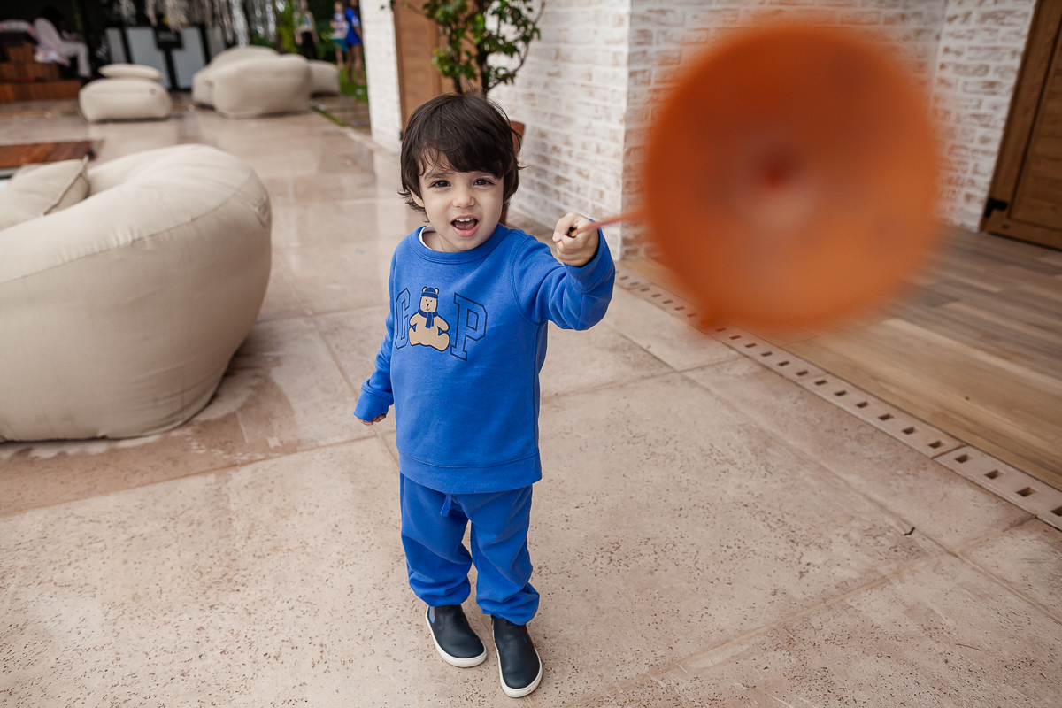 fotografias do aniversário de 11 anos da camilla com o tema strager things no quintal de casa no condominio kurumin em itu sp