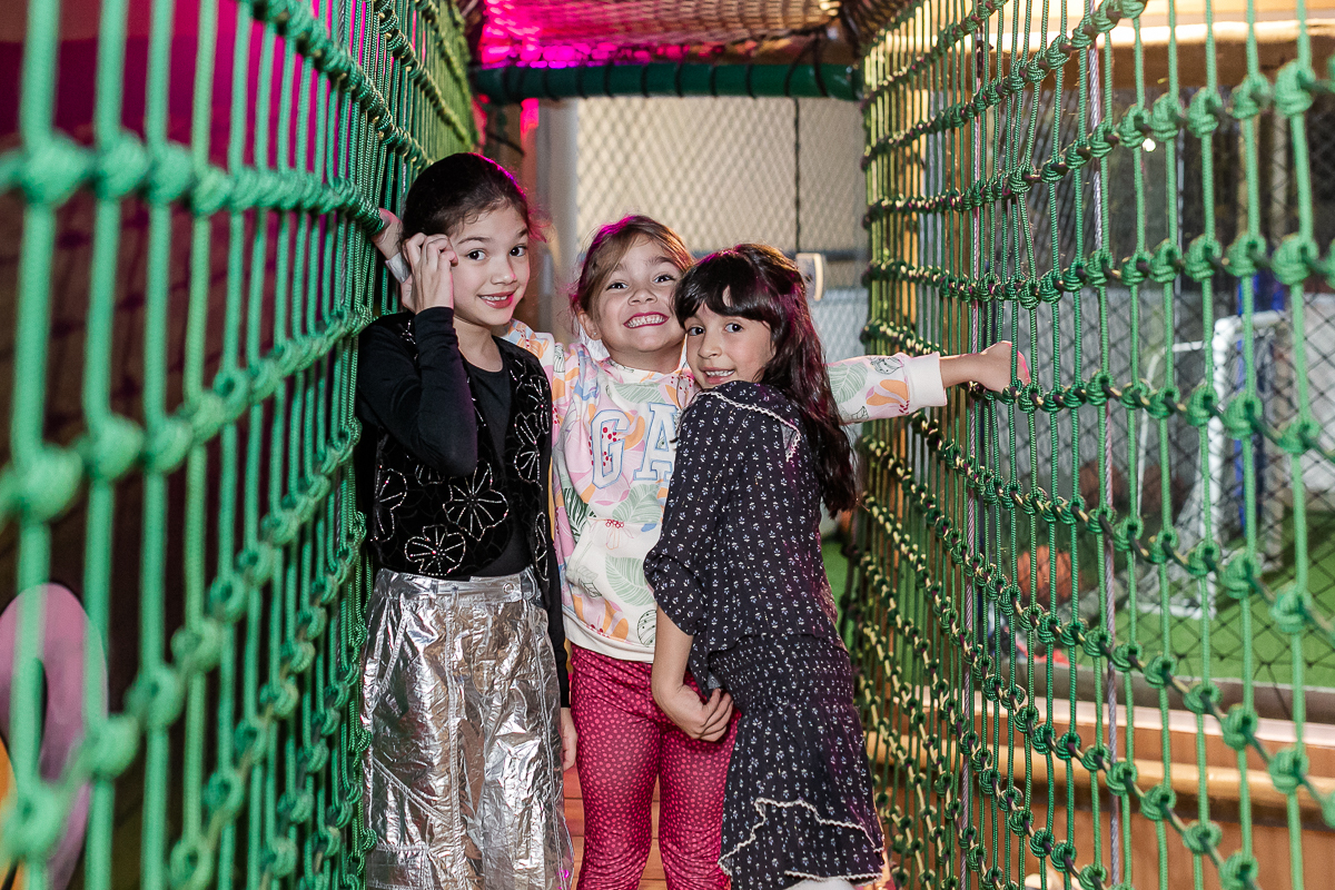 fotografias do aniversário de 7 anos da Alice com o tema hello kit no buffet jardim da manduri no campo belo zona sul de sao paulo sp