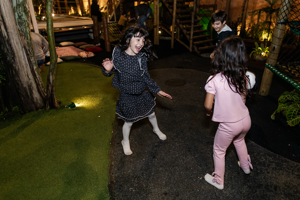 fotografias do aniversário de 7 anos da Alice com o tema hello kit no buffet jardim da manduri no campo belo zona sul de sao paulo sp