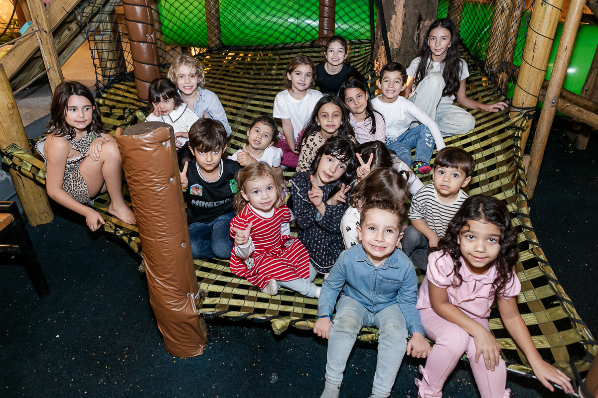 fotografias do aniversário de 7 anos da Alice com o tema hello kit no buffet jardim da manduri no campo belo zona sul de sao paulo sp