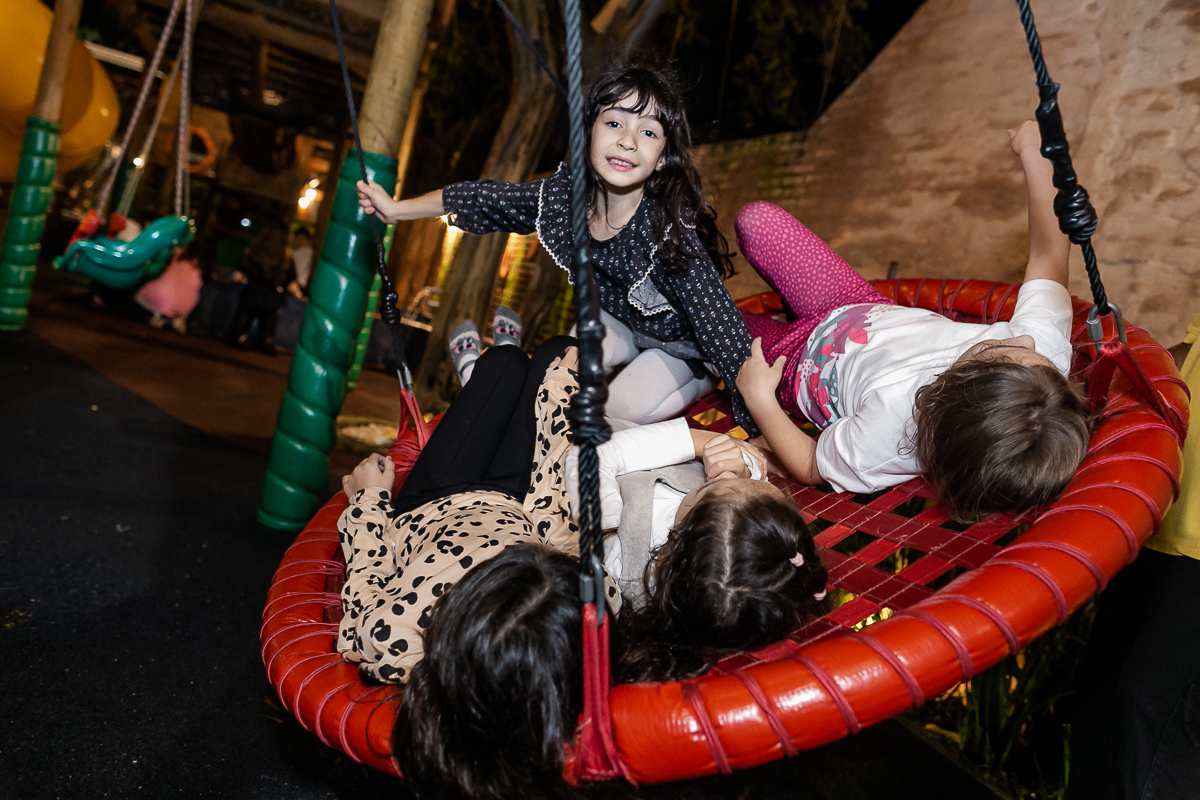 fotografias do aniversário de 7 anos da Alice com o tema hello kit no buffet jardim da manduri no campo belo zona sul de sao paulo sp