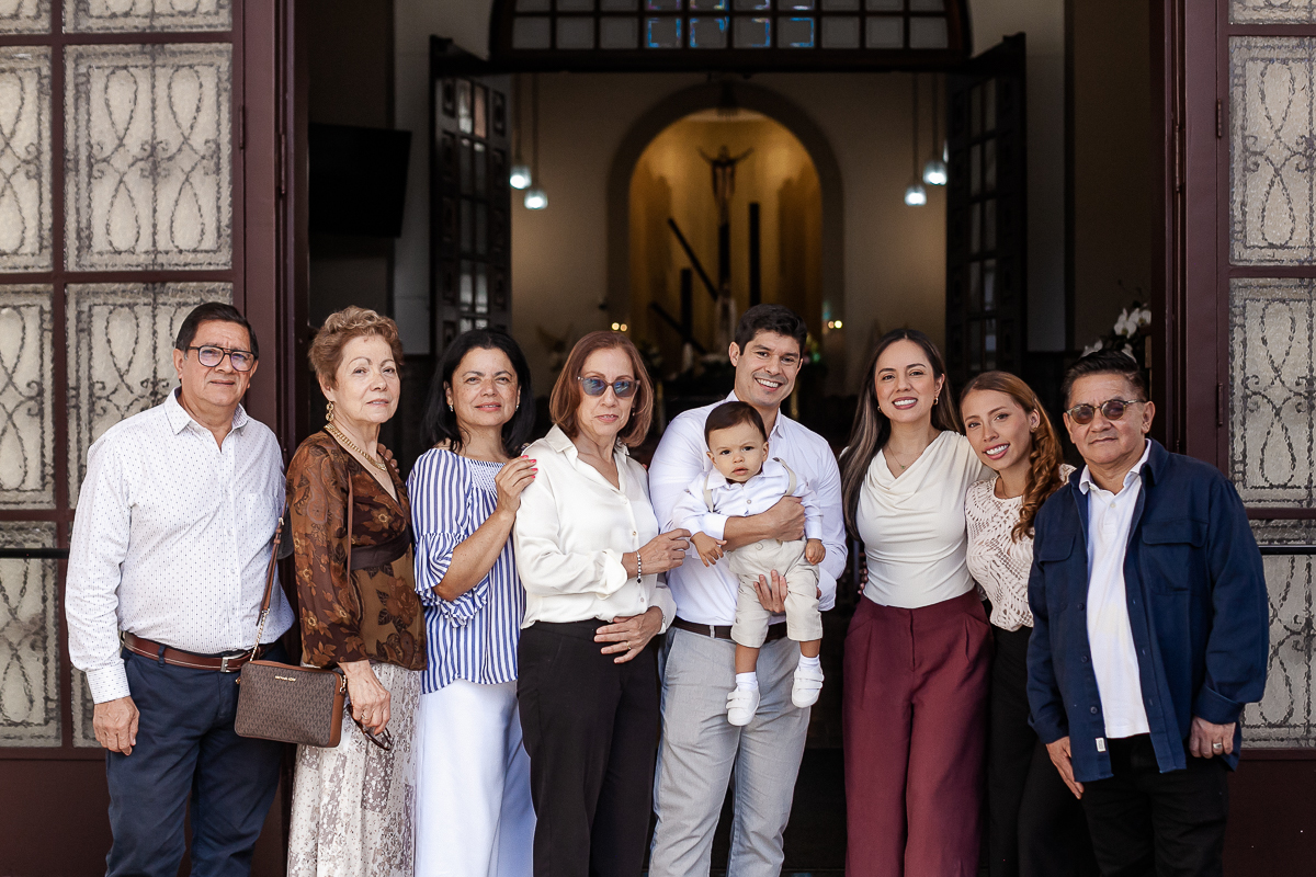 fotografias do batizado do mathias na paróquia nossa senhora de fátima na vila leopoldina zona oeste de são paulo sp