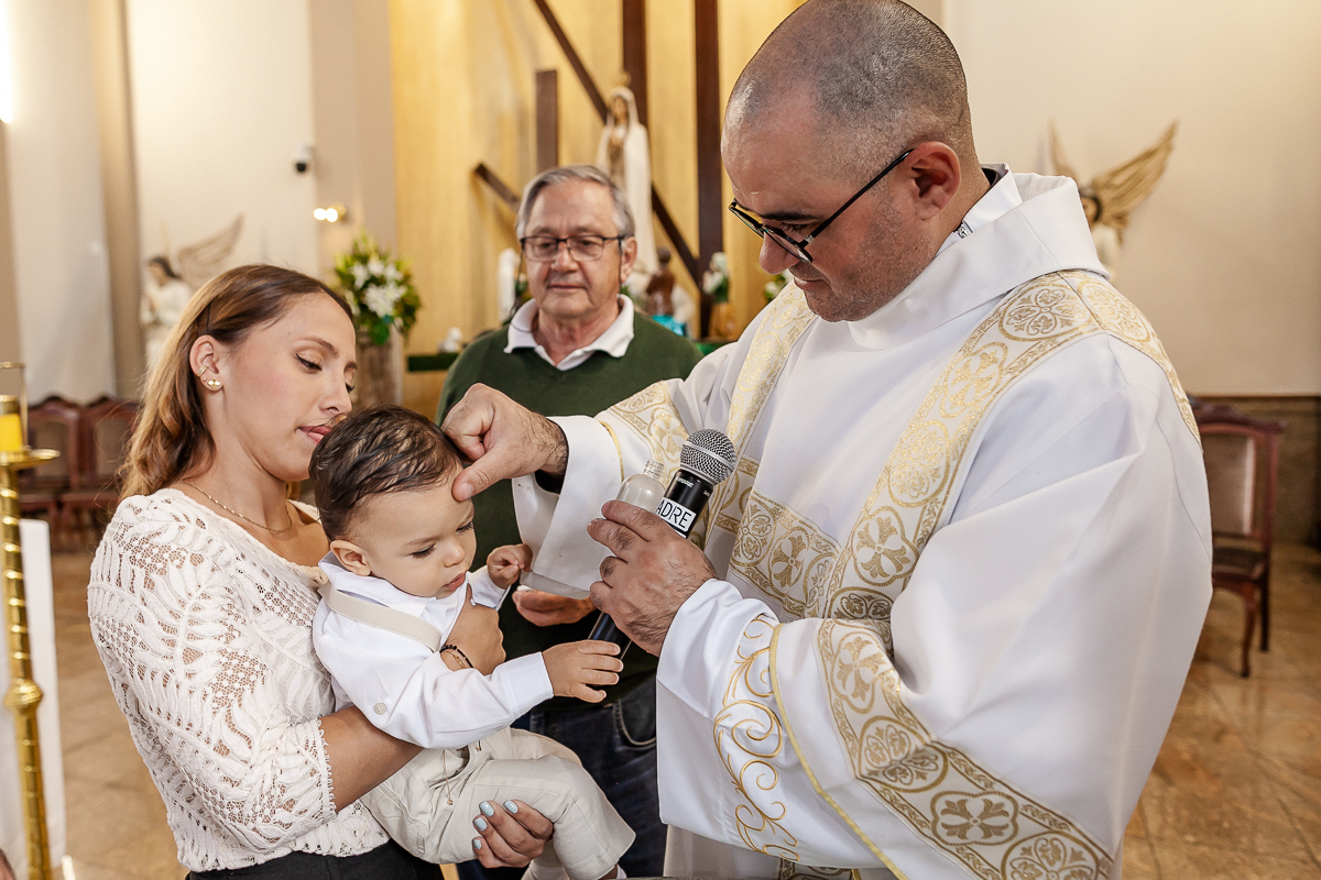 fotografias do batizado do mathias na paróquia nossa senhora de fátima na vila leopoldina zona oeste de são paulo sp