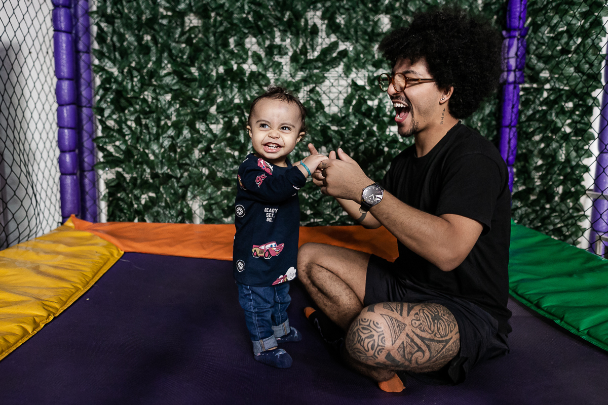 fotografias do aniversário de 4 anos da agatha com o tema carros no buffet caixinha de surpresa no campo belo zona sul de sao paulo sp