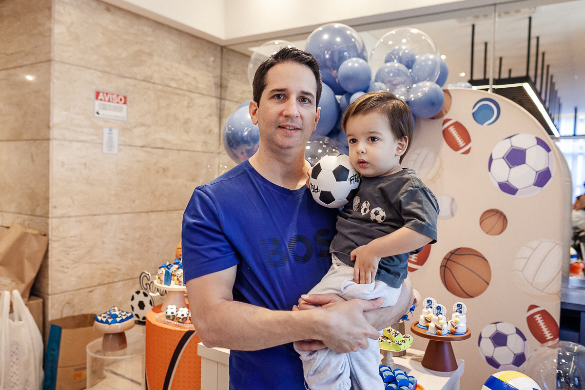 fotografias do aniversário de 2 anos do leonardo no salão de festas do prédio em moema zona sul de sao paulo sp