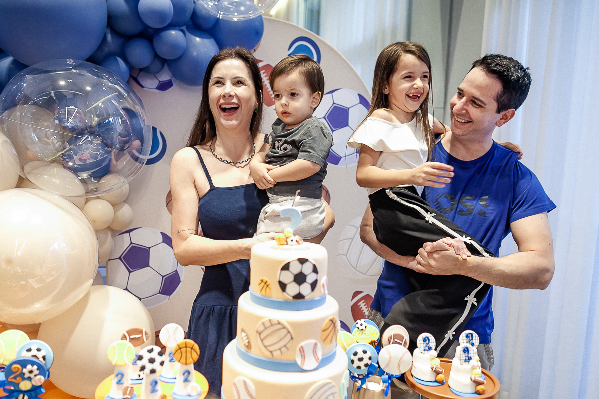 fotografias do aniversário de 2 anos do leonardo no salão de festas do prédio em moema zona sul de sao paulo sp