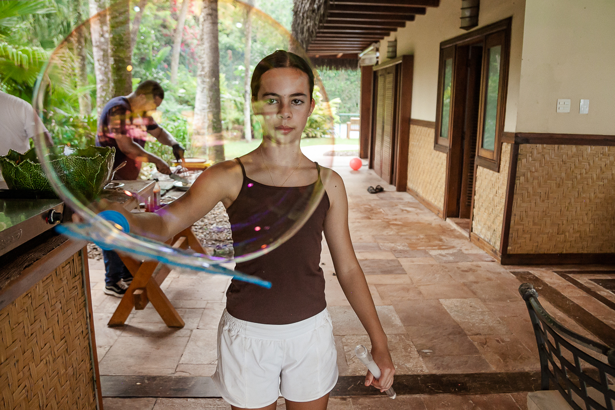 fotografias do aniversário de 8 anos do bruno com o tema copa no mundo no quintal de casa no condominio sao pedro no guaruja sp