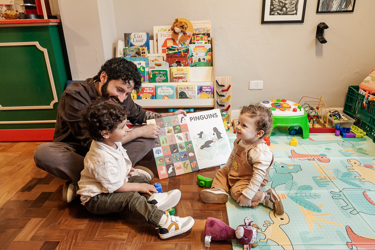 fotografias do aniversário de 1 ano do beni com o tema sol no quintal de casa no bairro do ipiranga zona sul de sao paulo sp
