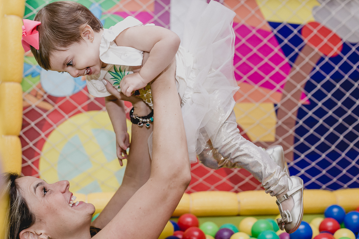 se divertindo com a mamae