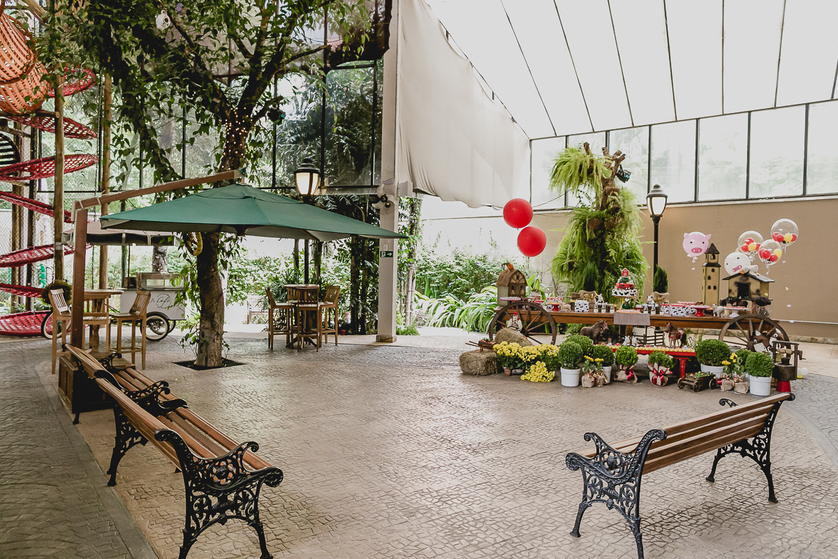 interior do buffet praça pitangueira localizado na zona sul de sao paulo sp