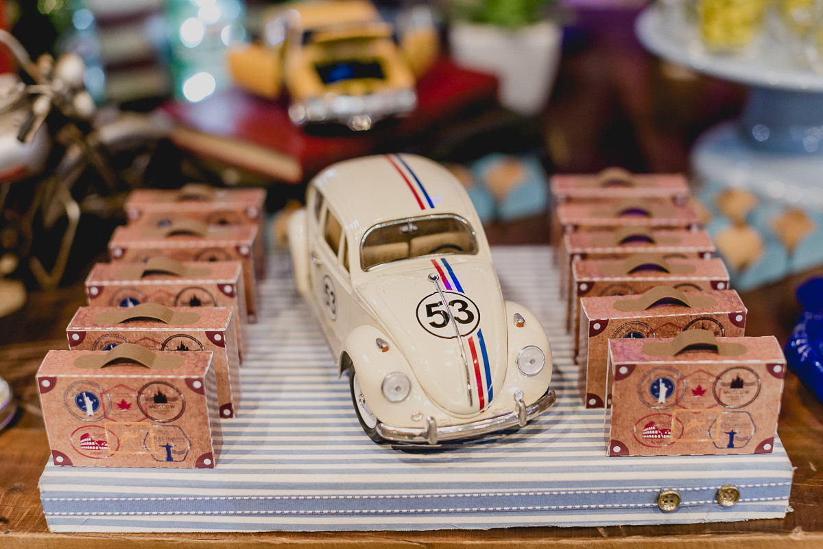 detalhes da mesa do bolo