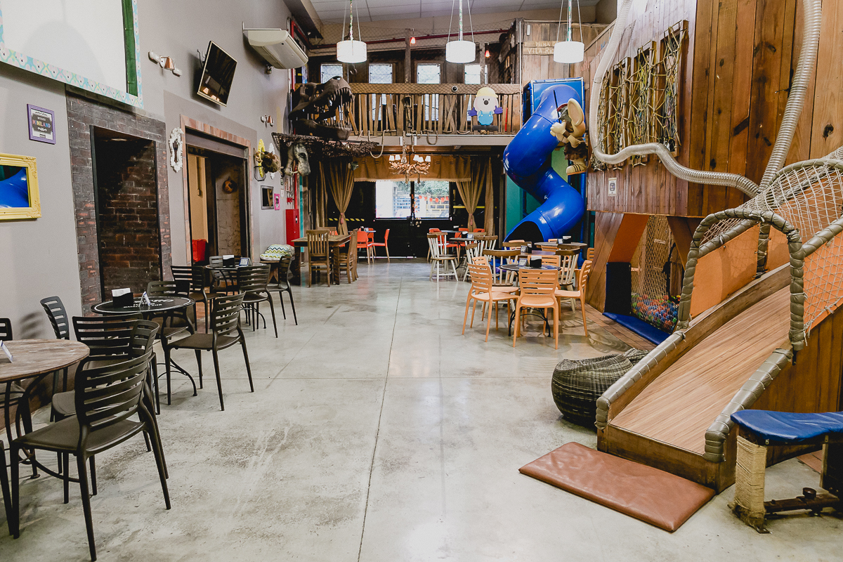 interior e atracoes do buffet miniland museu localizado no bairro do tatuape sao paulo sp