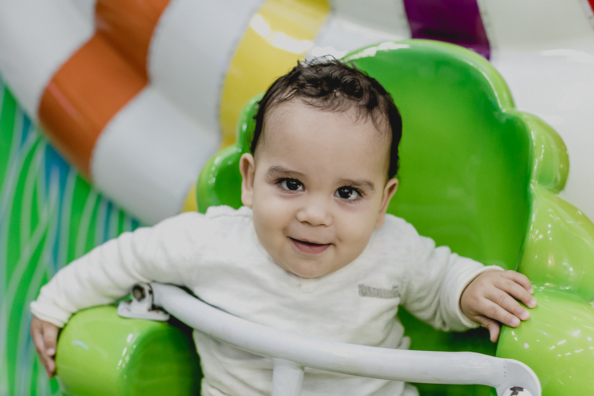Davi brincando na roda gigante