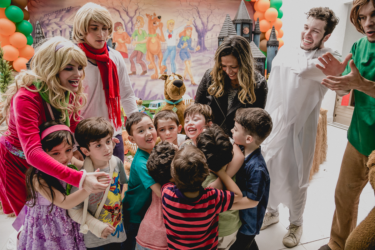 brincando com os amigos