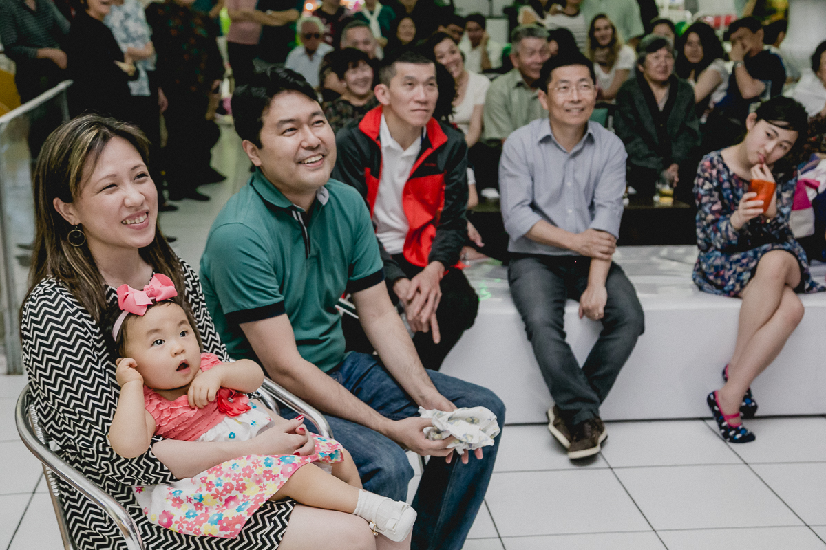 assistindo a retrospectiva da mily