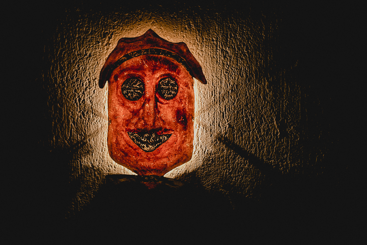 detalhe na parede do buffet little jungle