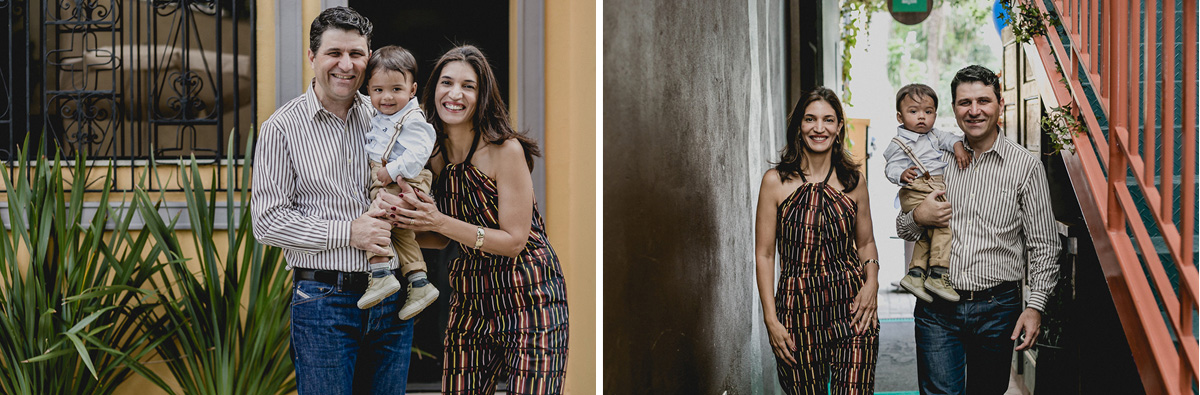 retrato em familia na entrada do buffet miniland