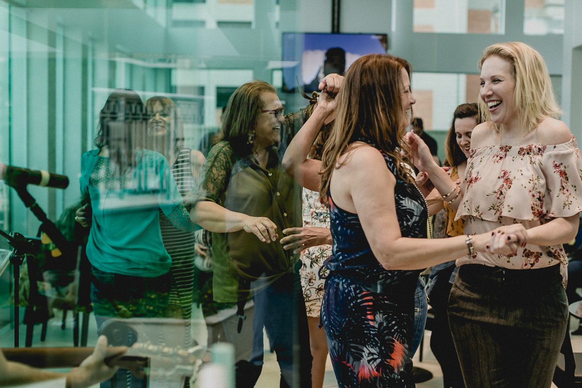 dançando com a filha, mônica