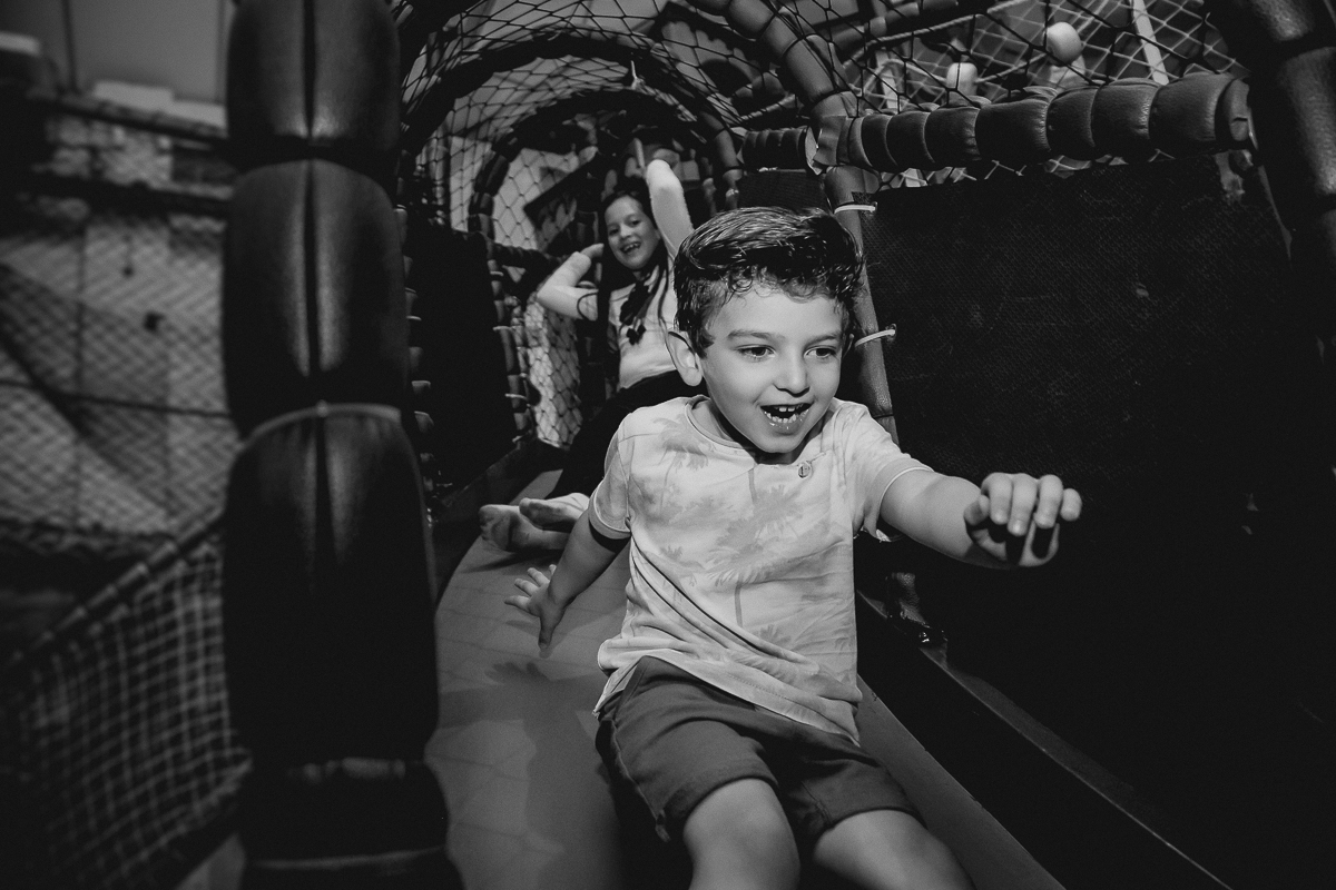 descendo o escorregador