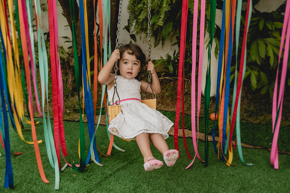 balançando no balanço