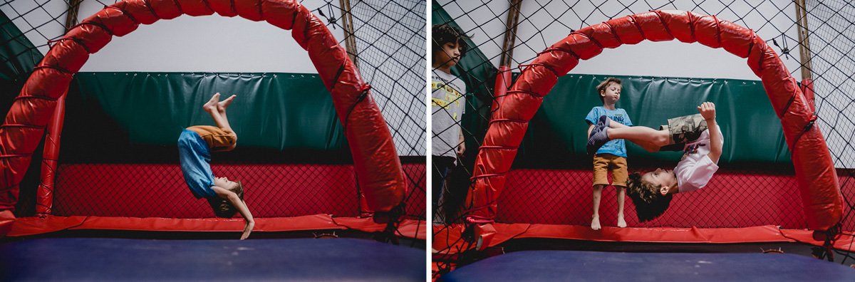 Pedro e primo brincando no pula e dando mortal