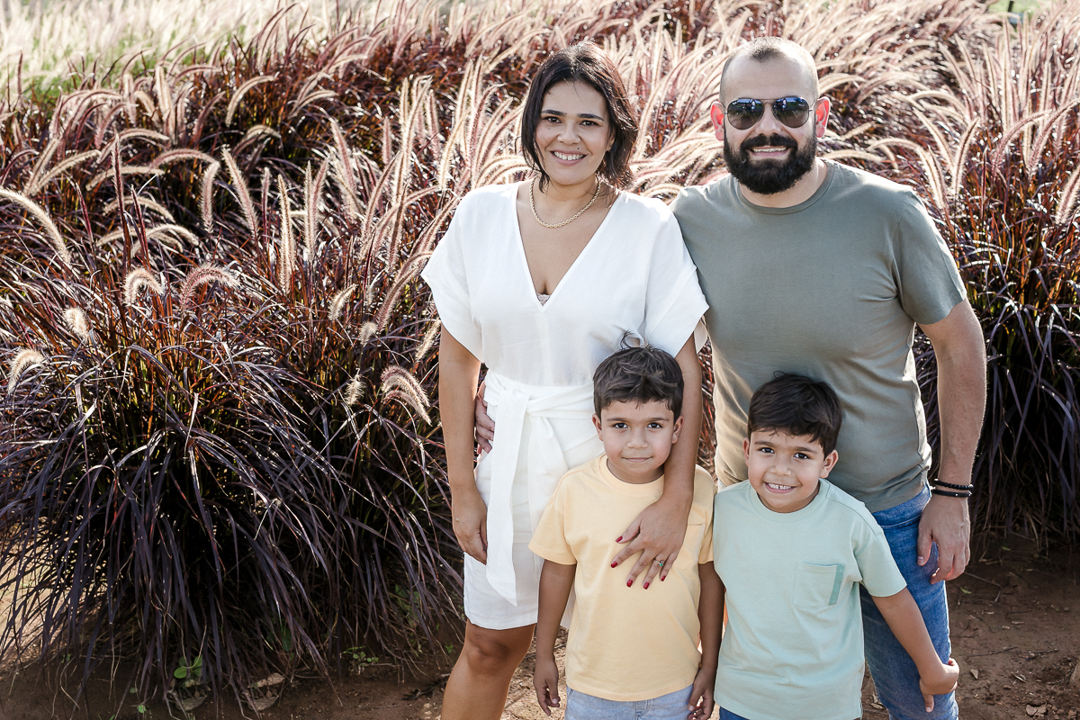 Ensaio família realizado no bloemen park em holambra sp