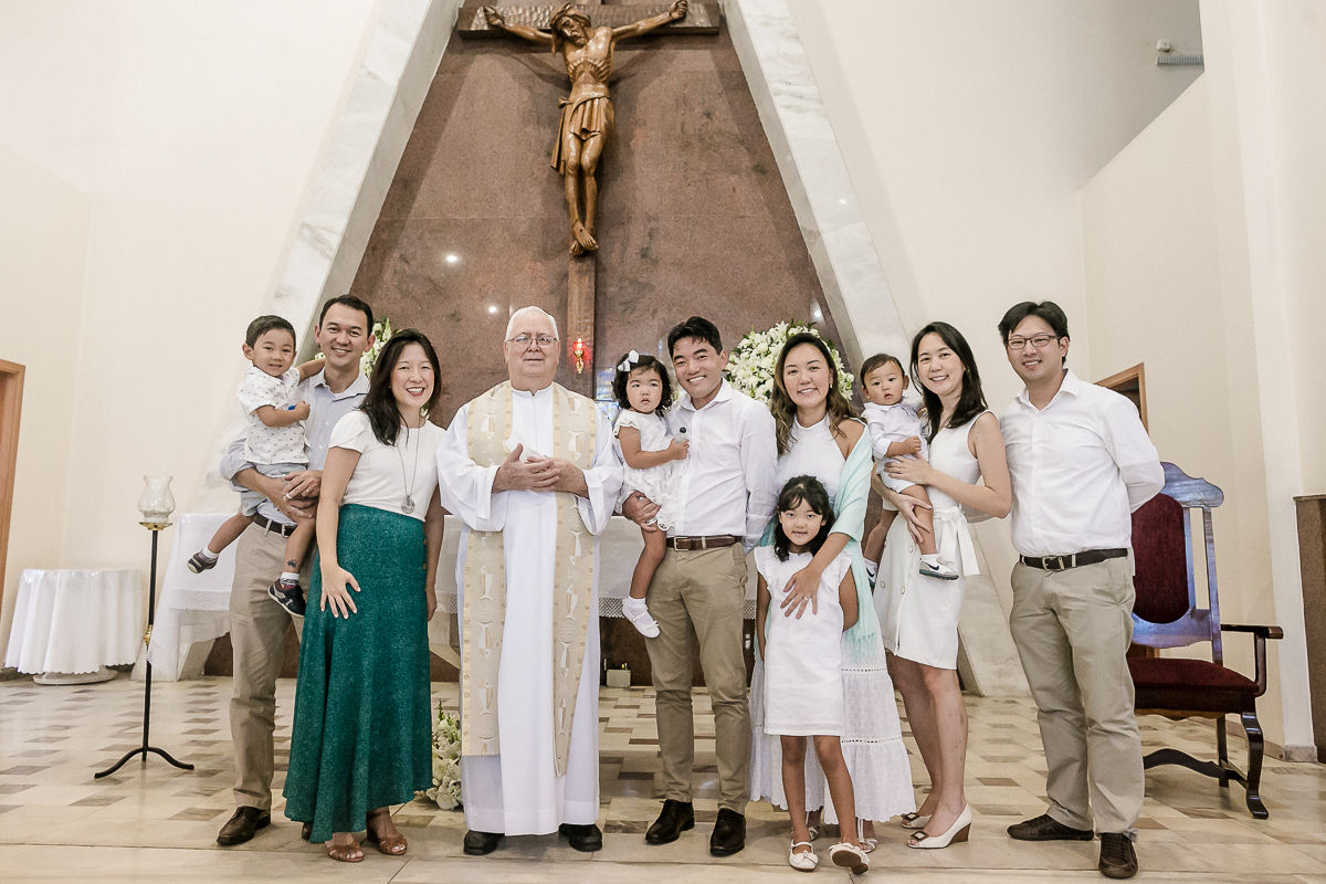 Fotos em familia na paroquia santo ivo. Batizado do rafa, gabi e lucas